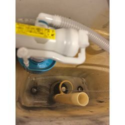 トイレタンク内水漏れ補修の画像2