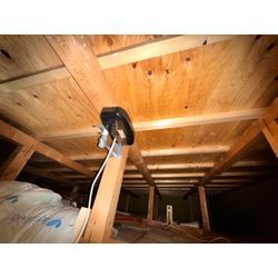 埼玉県さいたま市でコンパクトアンテナを屋根裏に設置しました！の画像1