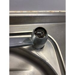 キッチン水栓交換の画像1