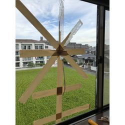 台風後の窓の画像1