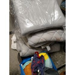 布団やぬいぐるみを回収【東京都目黒区】の画像1