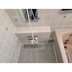 戸建　浴室のコーキングを打ち替えました。国立市の画像1