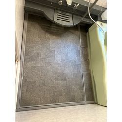 床マット貼りの画像2