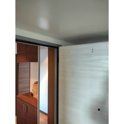 ドアクローザー交換の画像1