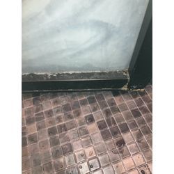 【扉の汚れ】の画像1