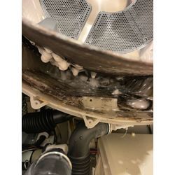 洗濯物に黒カスが付くトラブル急増中！原因と対策をご紹介の画像2