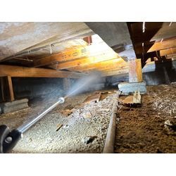 シロアリ防蟻工事の画像1