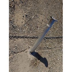 ポール設置工事（保険対応）の画像1