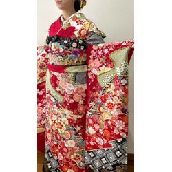 御両家顔合わせ　お振袖の画像2
