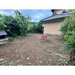 お庭の除草作業をさせて頂きました！の画像2