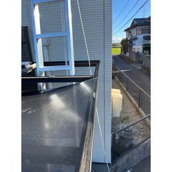 カーポート上配管穴案件の画像1