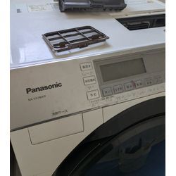ドラム式洗濯機クリーニング　　パナソニック　ＮＡ－ＶＸシリーズ　ヒートポンプユニット分解洗浄の画像1
