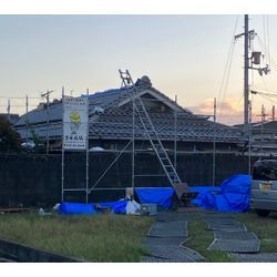 瓦屋根葺き替え工事の画像1
