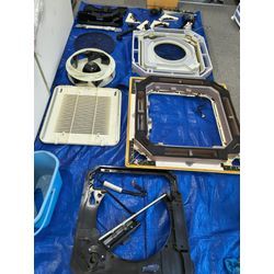 天井埋め込み4方向お掃除機能付きエアコンのお掃除をしてきました！の画像3