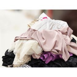 故人の服を手放すときの画像1