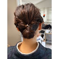 お宮参り(短めボブ〜ミディアムヘアのまとめ髪)の画像3