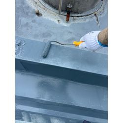 3階建て！折半屋根塗装！遮熱施工！④の画像1