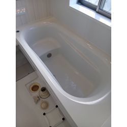お風呂浴槽内除菌クリーニングの画像1