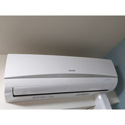 東京都三鷹市 エアコン分解クリーニング アイリスオーヤマIRA-2204の画像1