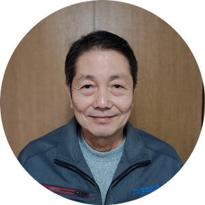 業歴45年の店長が対応する壁紙リフォーム！仕上がりの違いを体感ください。