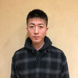 美容師専門学校で培った繊細な技術と内装業の経験を活かし心を込めて美しく仕上げます