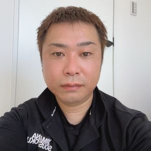貼り替えから壁穴補修、クロスクリーニングまで幅広く対応致します！