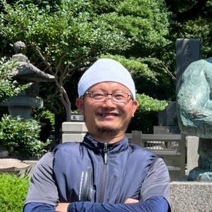 季節に合った花を植えましょう 営業時間外・対応地域外も相談OK！