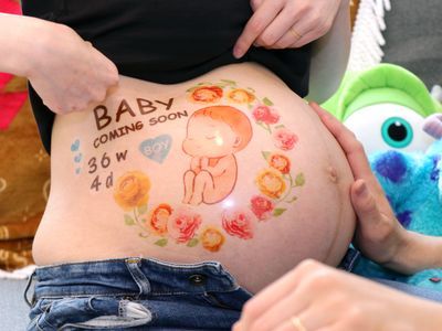 【女性カメラマン】自宅や公園でのマタニティフォトはステキに自然な表情を撮影します