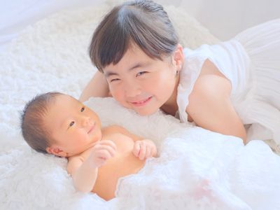 生後28日間のありのままの可愛い姿をママ目線で残します♡3児ママフォトグラファー