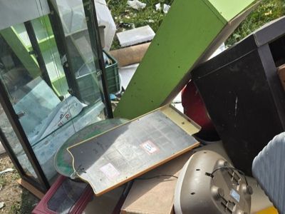 まるごと安心 不用品回収（軽トラ積み放題）