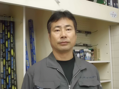室内部屋のコンセント増設工事（100V15A用）