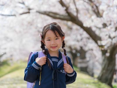 【出張撮影】成人式・入学式・卒業式など、お好きな場所へ出向きます。
