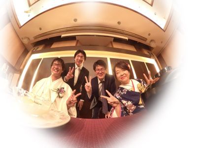 お二人のかけがえのない一瞬を一生の記憶に。前撮りから、挙式、披露宴も。