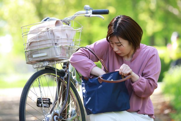 鍵が開かない！原因と自分でできる対処法を紹介 - くらしのマーケットマガジン