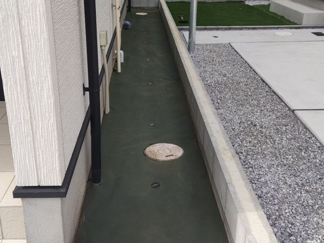 庭ケア防草シートサービス