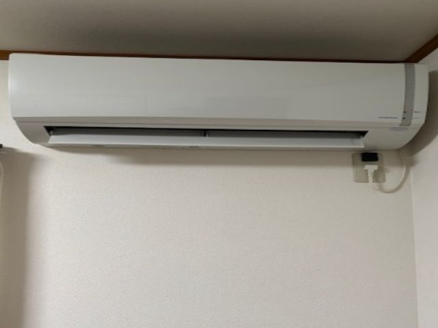 ■エアコンの取り付け　　写真の店長が伺います