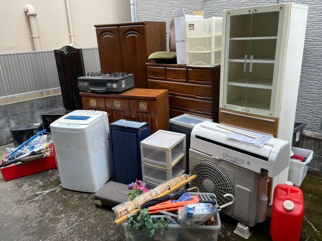 実績10年！軽トラ詰め放題￥9800！実店舗ならではの幅広い買取対応も可能！