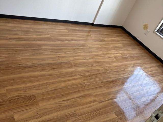 床ワックス無料サービス中！退去の多い不動産業者さんや個人の方も是非！