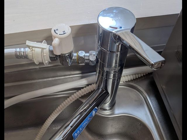 卓上食洗機取付・交換（壁付け水栓は不可）（適合分岐金具は別途ご用意下さい）