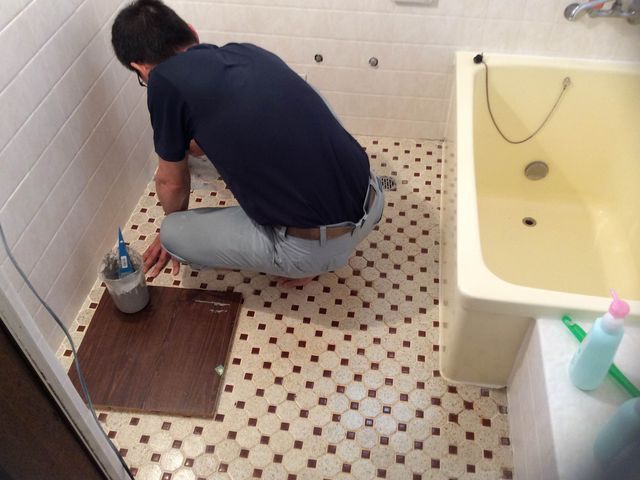 ★お風呂の洗い場専用フロア貼り！★