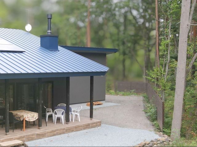 ドローン空撮、地上カメラマン　ドローン点検　動画編集　静止画編集