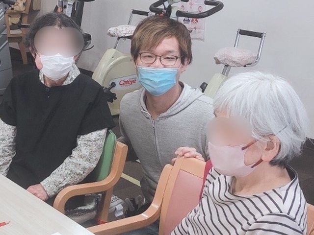 在宅、介護施設、病院の理美容で実績！ベッド可。複数のご予約など各条件で価格優遇！