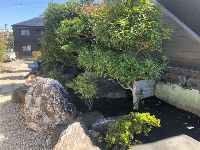 複雑形状も畑もOK！防草シート専門サービス