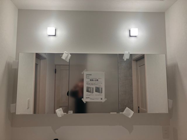 壁掛けミラー・鏡の取り付け、承ります！