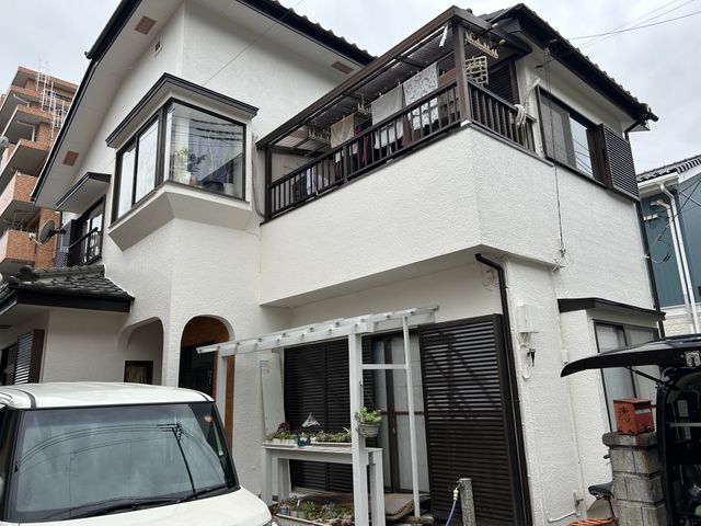 一級塗装技能士☆工事後安心長期保証サービスの画像