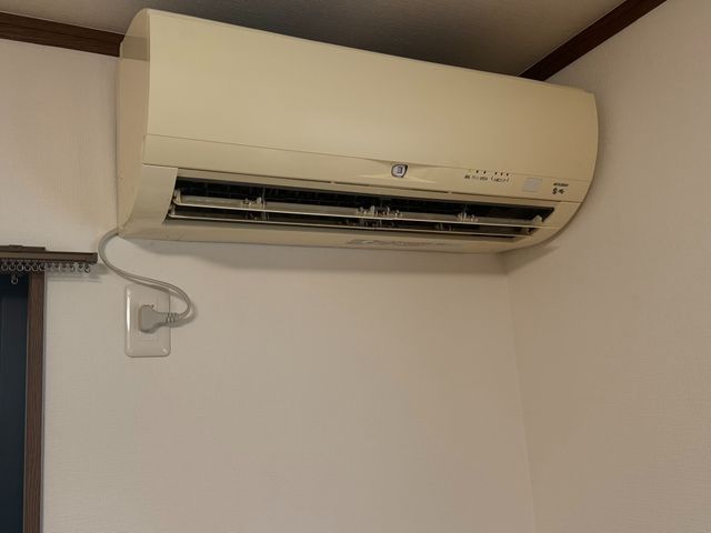 エアコン取り外し