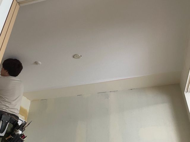 いつも目にする壁や天井！イメージを変えたい傷や汚れがなど様々な理由に