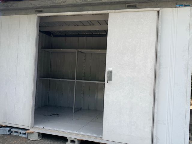 イナバ物置など設置施工