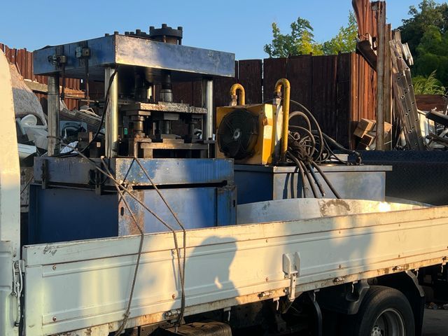 【埼玉・東京対応】2tトラックで不用品回収！