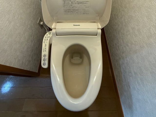 水道工事経験豊富なスタッフがウォシュレット取外しを行います!
